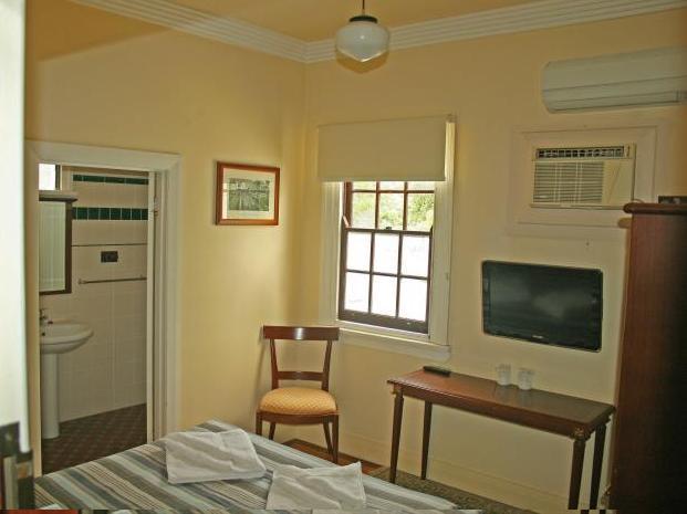 Canungra Hotel Extérieur photo